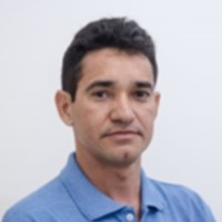 Adriano Santos