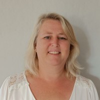 Lesley Neels
