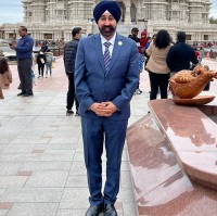 Ravinder Bhalla