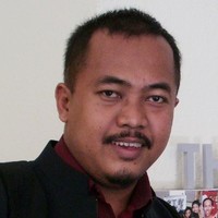 Anwar Holil
