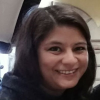 Elizabeth Rosas