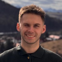 Adrian Adamczyk