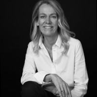 Barbara Van Bakel