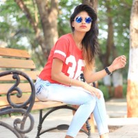 Roza Mathew