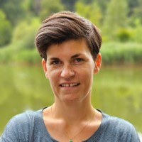 Saskia Stoller
