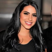 Roxanni Farinas