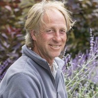 Des Smith