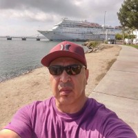Edward Contreras