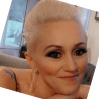 Tina Tsonis
