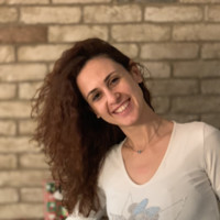 Eleni Tolia