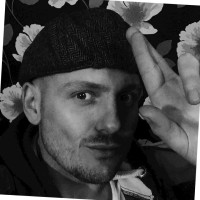 David J Bissett