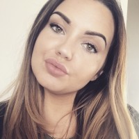 Alexandra Cross