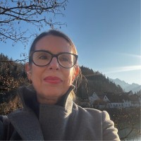 Sabine Weistand