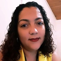 LUCIANA GOMES
