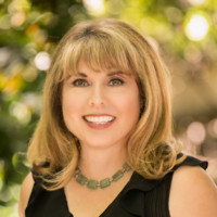 Traci Donithan