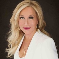 Kim Simons
