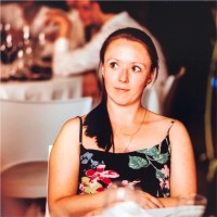 Elke Six
