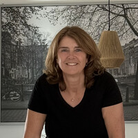Nicole van der Wulp