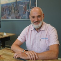 Henk Van Dijk