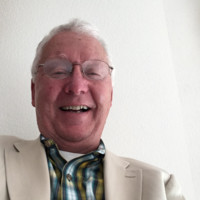 Robert J Rebuschatis Jr
