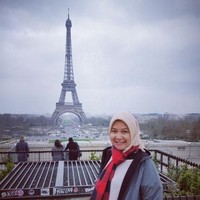 Nelly Apriani