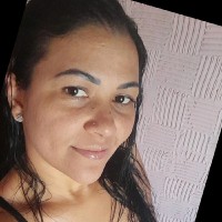 Gina Gomes