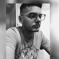Caique Onisto Queiroz