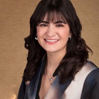 Darielle De La Torre, Mba