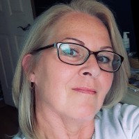 Lynda Houle