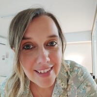 ELISA GNEZDA