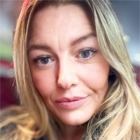 Leigh Rose