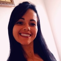 Karina Silveira Simões