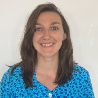Dr Lucy Sneezum