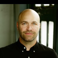 Brett Hernandez