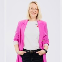 Nadine Handwerk