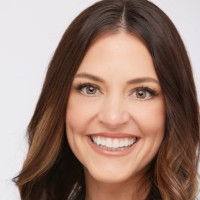 Shelley Molineaux