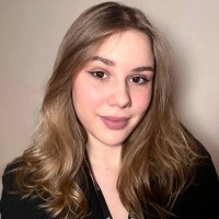 Полина Орешкина