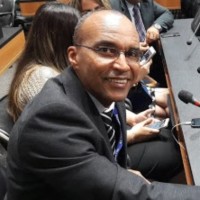 Sidinei Barros