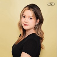 Elina Hu