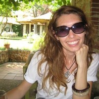 Dora Manolova