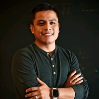 Bryan Salazar G