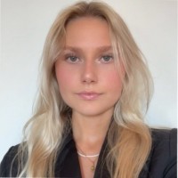 Nina Froehlich