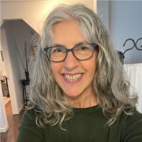 Julie Fanselow
