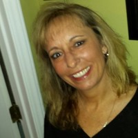 Vicky H.