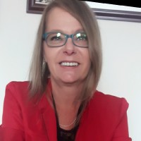 Suzanne Dagenais
