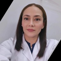 Dra. Lysseth Macias Oviedo