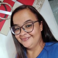 Viviane Reis