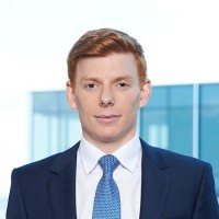 Angus Larcombe, Cfa