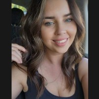 Holly Gibson