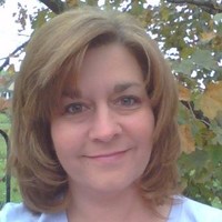 Julie Mcknight